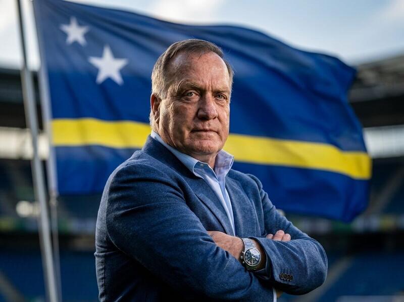 Dick Advocaat ta bolbe komo entrenadó di selekshon nashonal di Kórsou